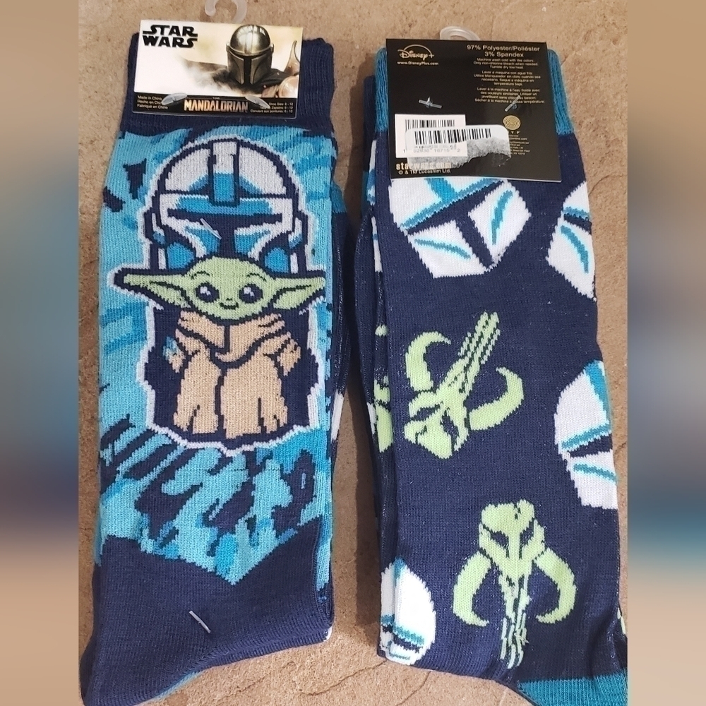STAR wars mandalorian new crew socks 2 pair grogu storm trooper